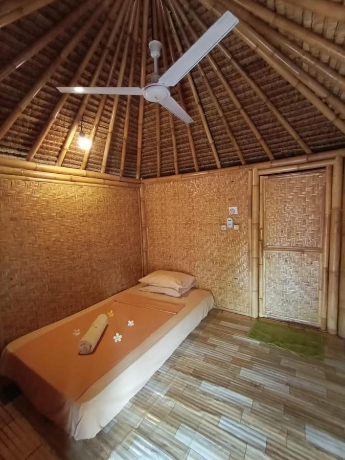 ホテル Gili Hills ギリ・トラワンガン エクステリア 写真