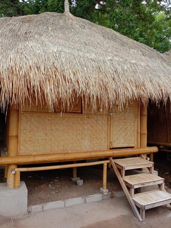 ホテル Gili Hills ギリ・トラワンガン エクステリア 写真
